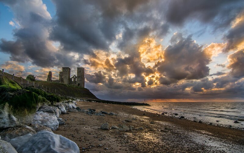 Ruins on a Cliff
