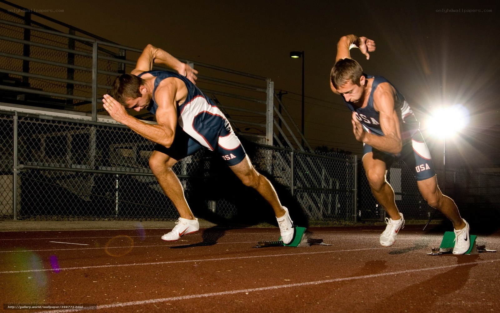 runners at starting blocks