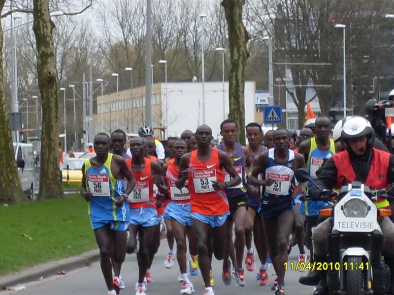 runners in a marathon