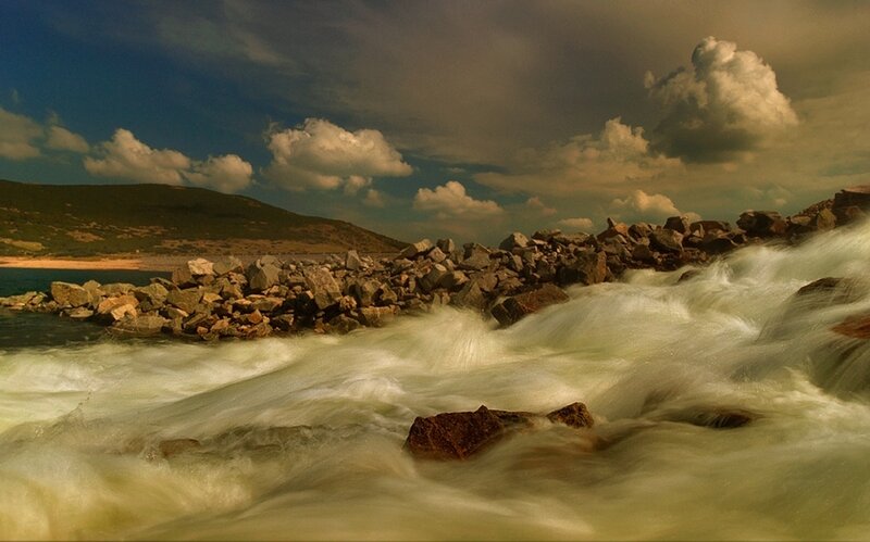 Rushing River Water — Blue