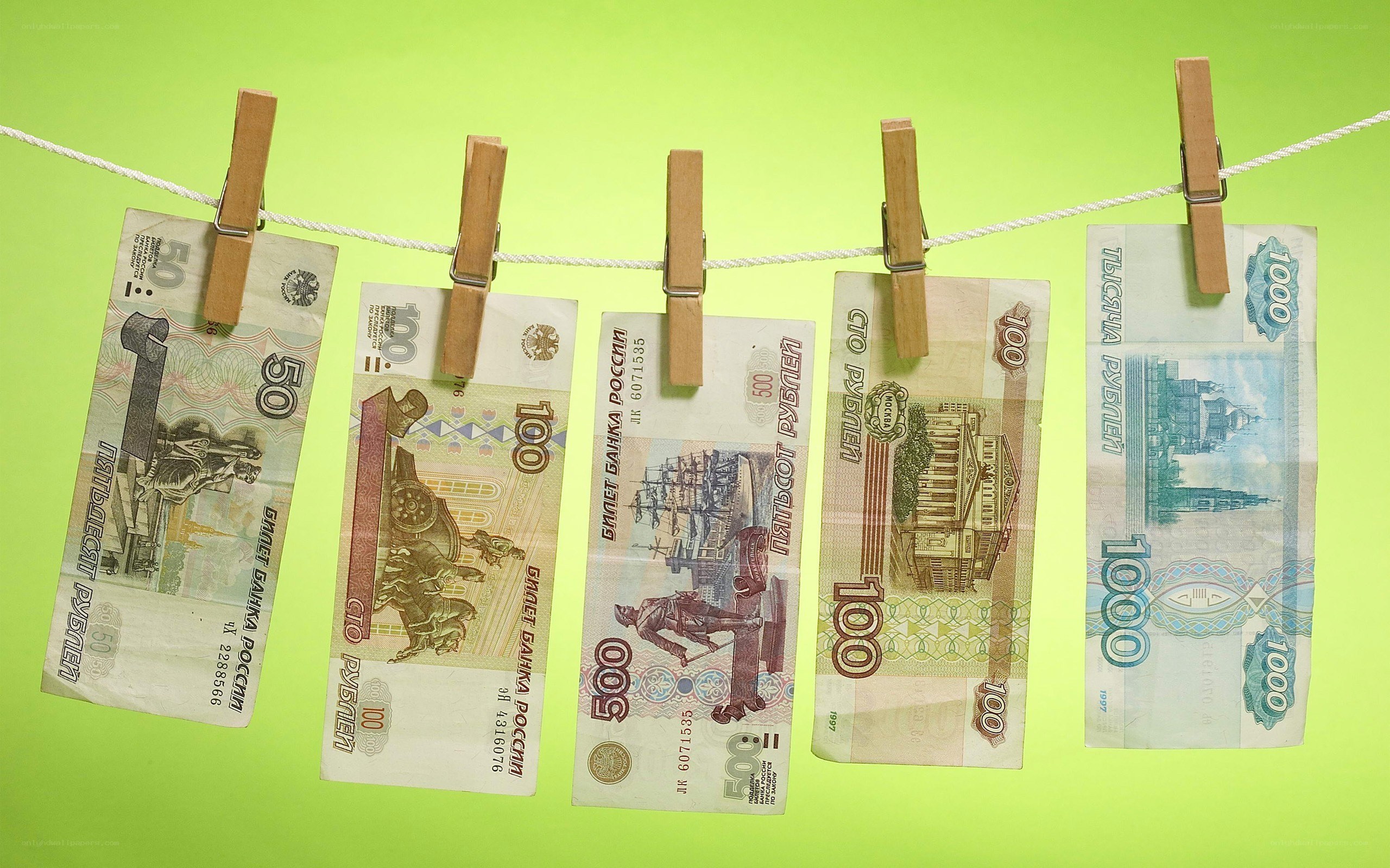 Russian banknotes on clothesline