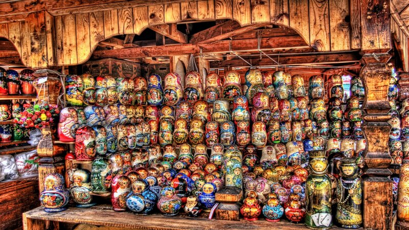 Russian Nesting Dolls — Brown