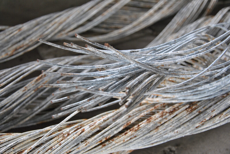 Rustic metal wire bundle
