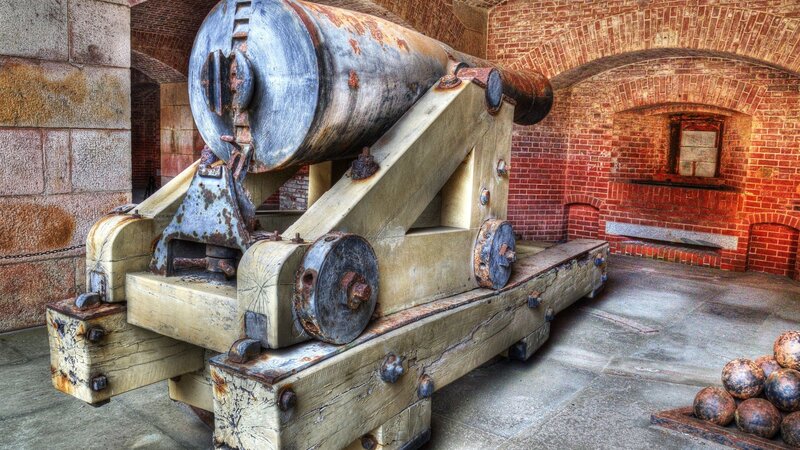 Rusty Cannon in Fort