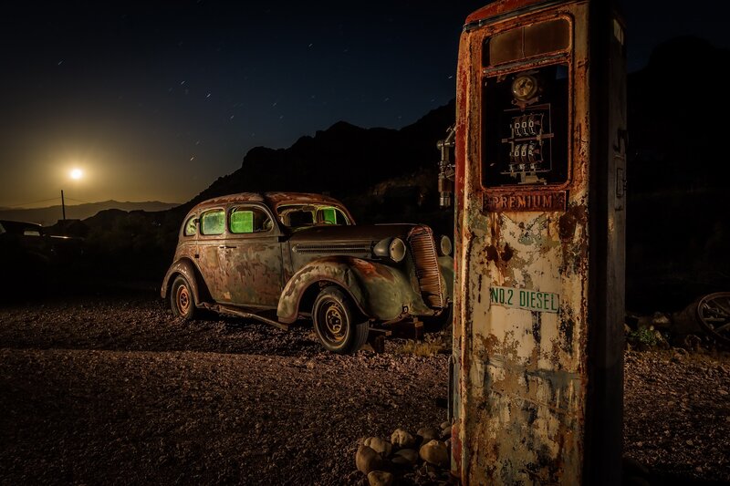 Rusty Car and Gas Pump — Black