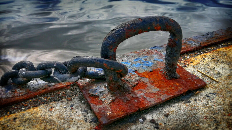 Rusty Chain and Cleat