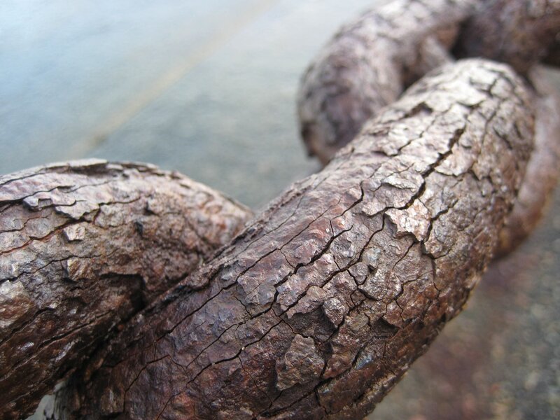 Rusty chain link close-up