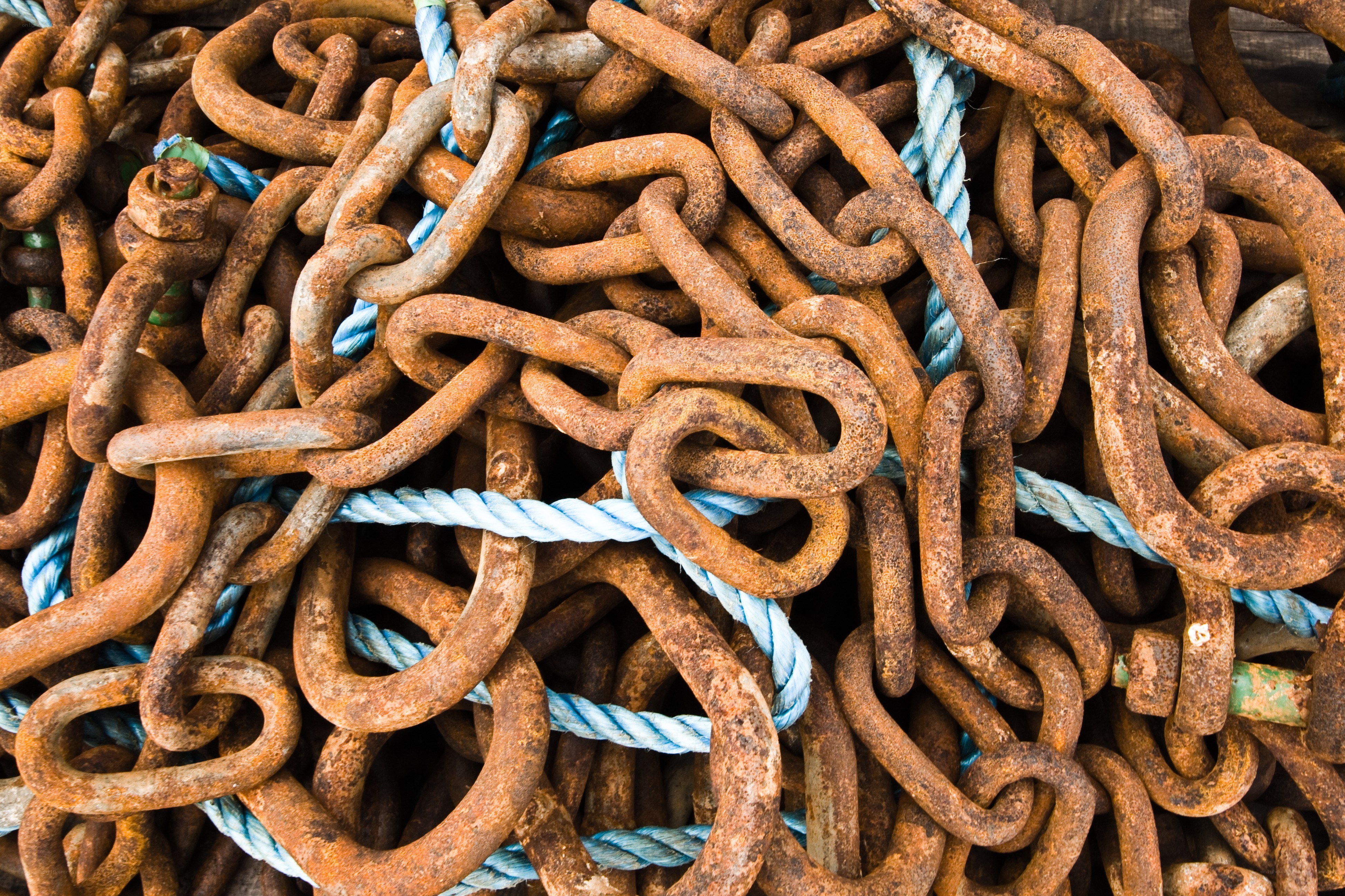 rusty chains and rope