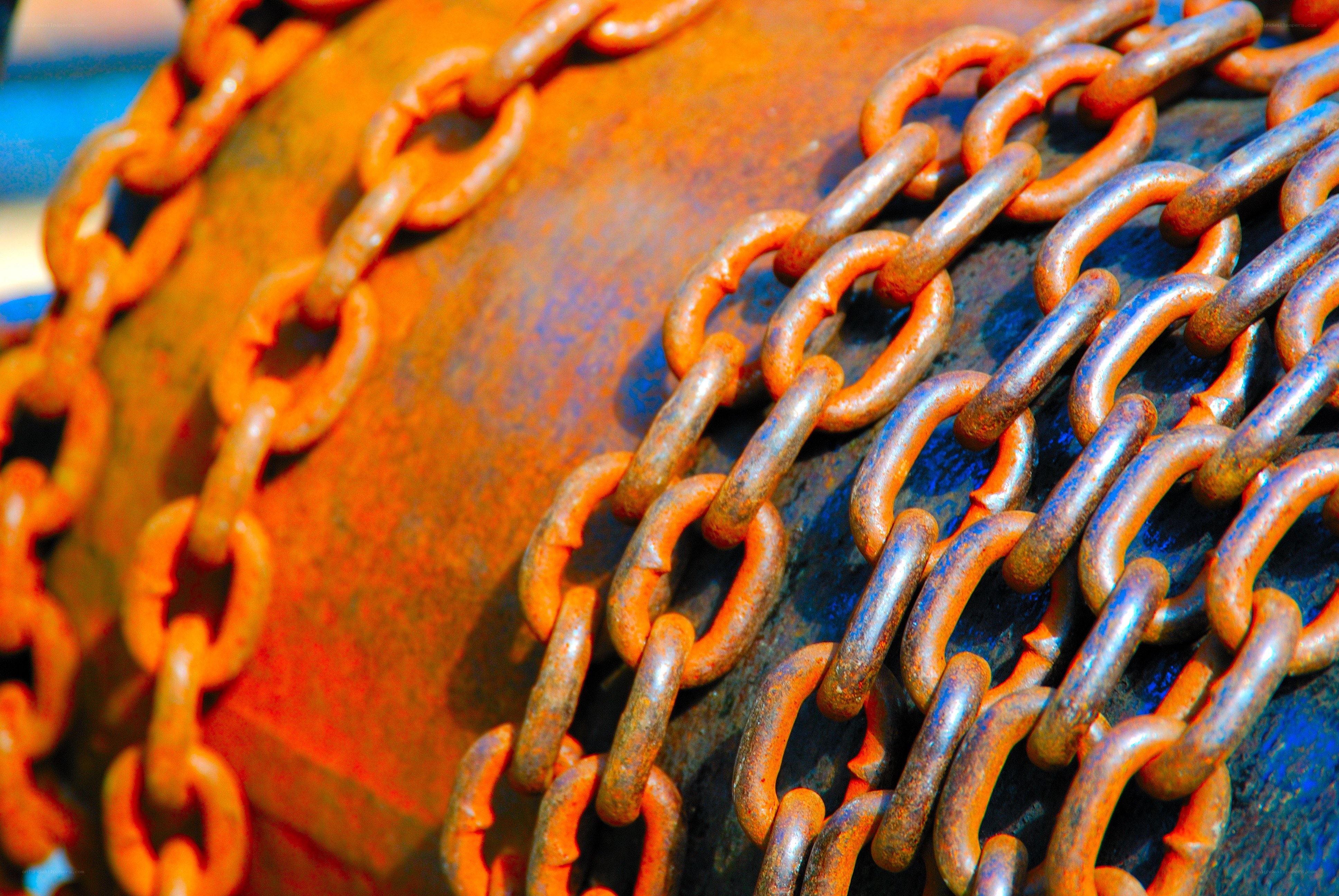 Rusty chains on metal surface