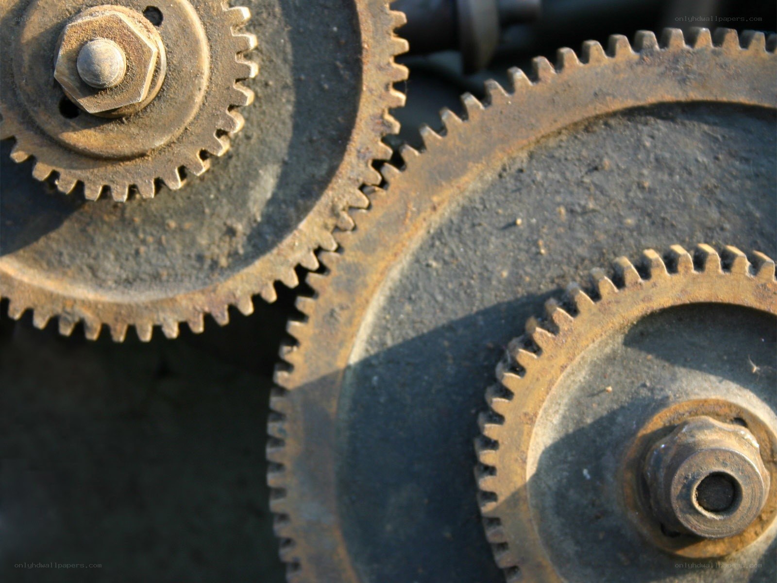 rusty gears in machinery