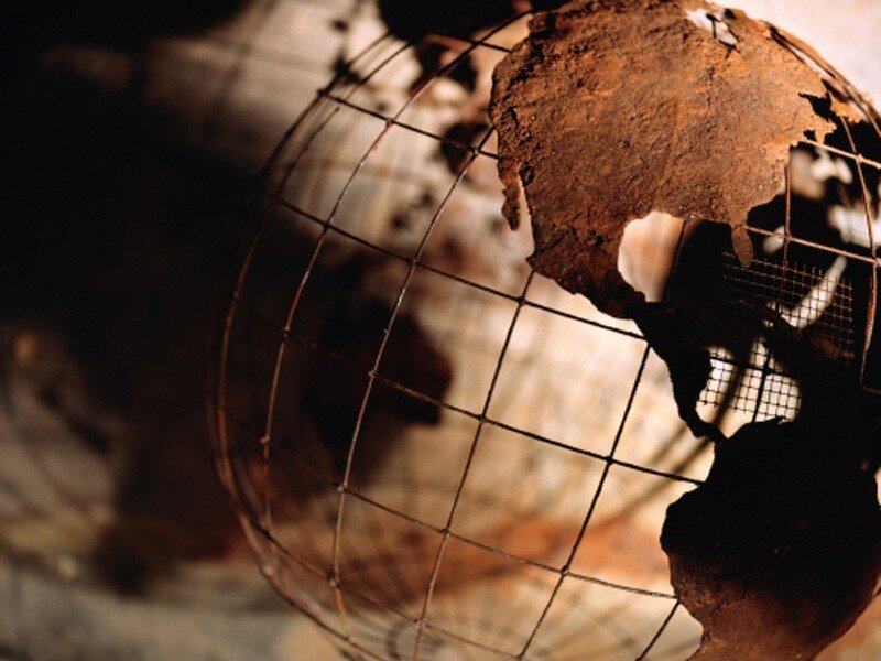 Rusty Globe Model — Brown