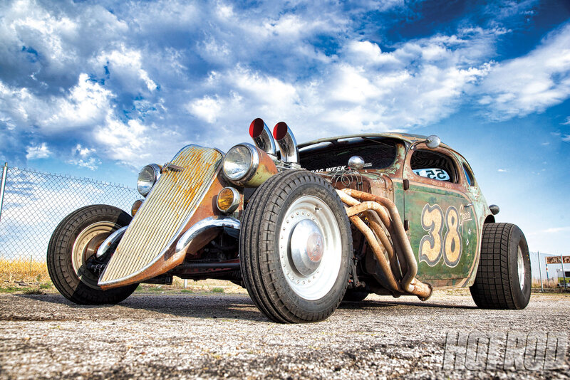 Rusty Hot Rod Car — Green, Dramatic