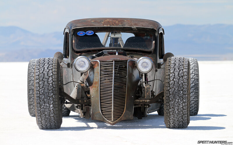 Rusty Hot Rod Car — White, Desolate