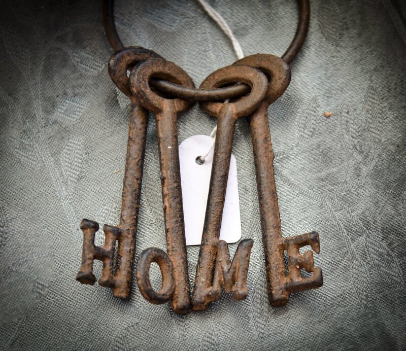 Rusty Keys Spelling Home