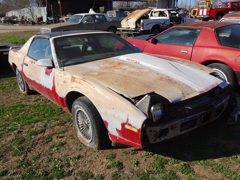 Rusty Red and White Car