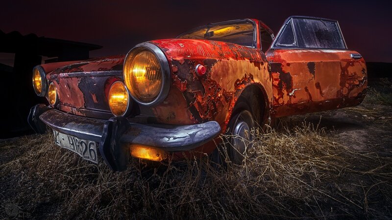 Rusty Red Car — Dramatic
