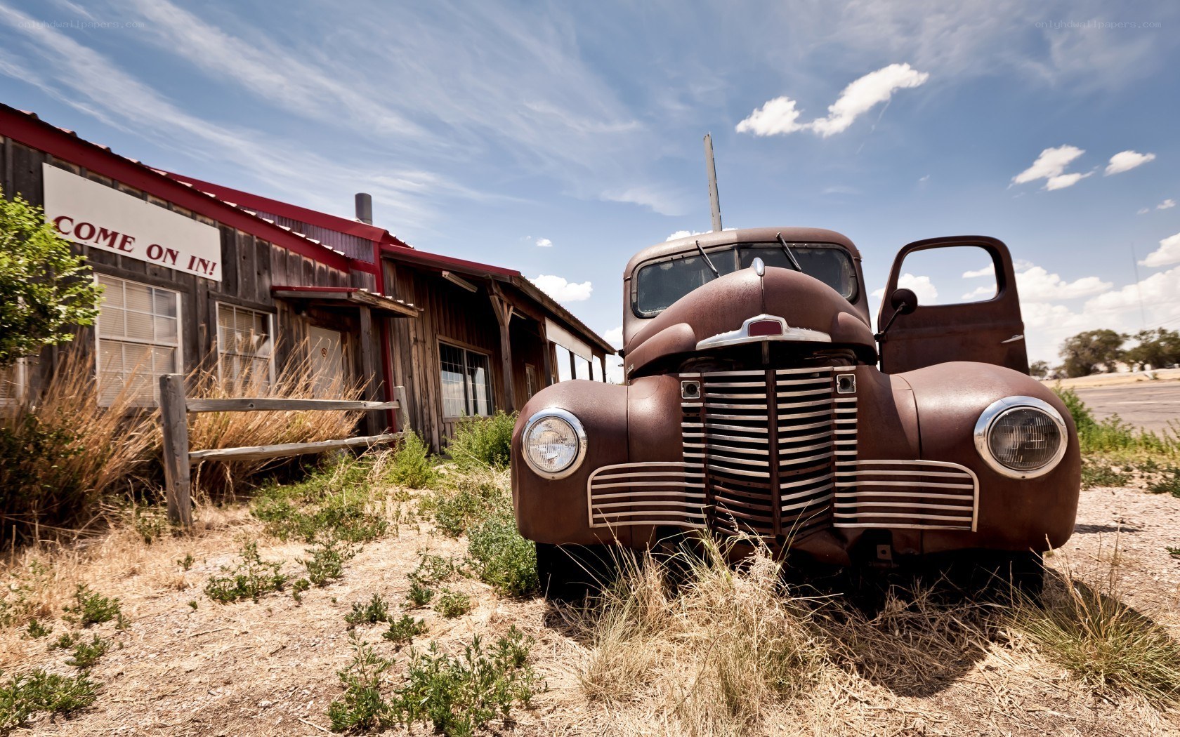 Rusty truck at old roadside stop
