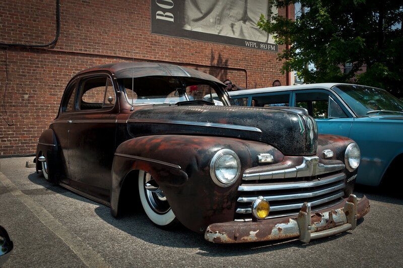 Rusty Vintage Car — Brown, Dramatic, Afternoon