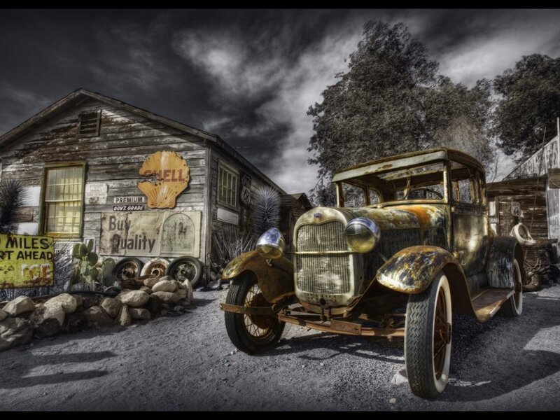 Rusty Vintage Car — Gray, Dramatic, Photograph, Old Building