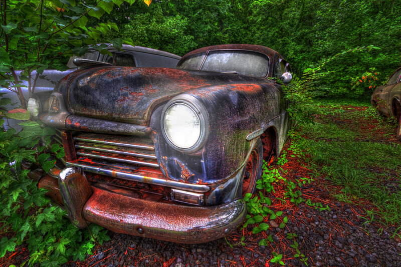 Rusty Vintage Car — Green, Overgrown