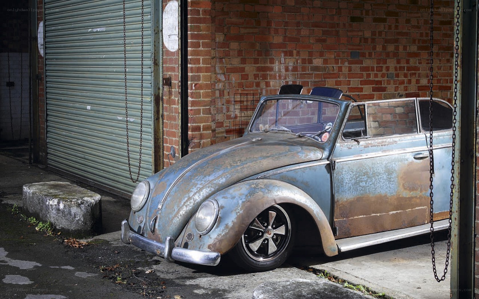 Rusty vintage Volkswagen Beetle