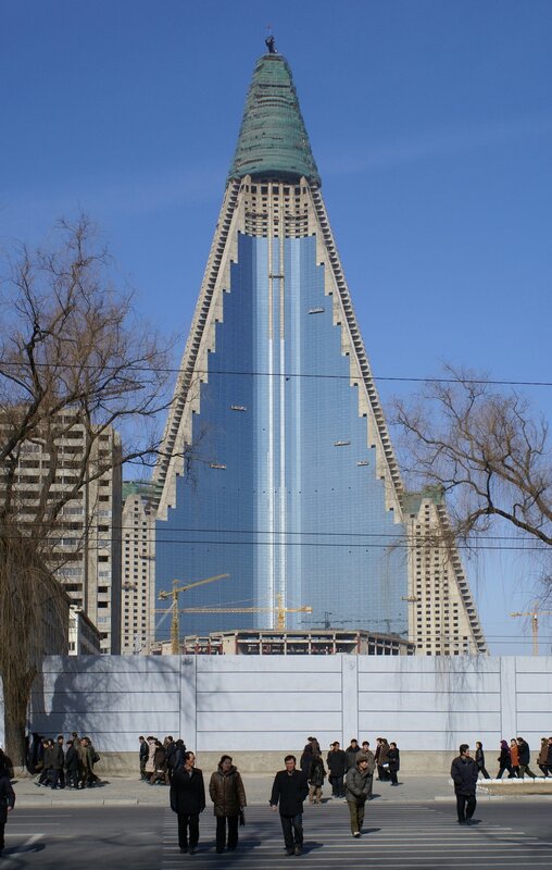 Ryugyong Hotel under construction