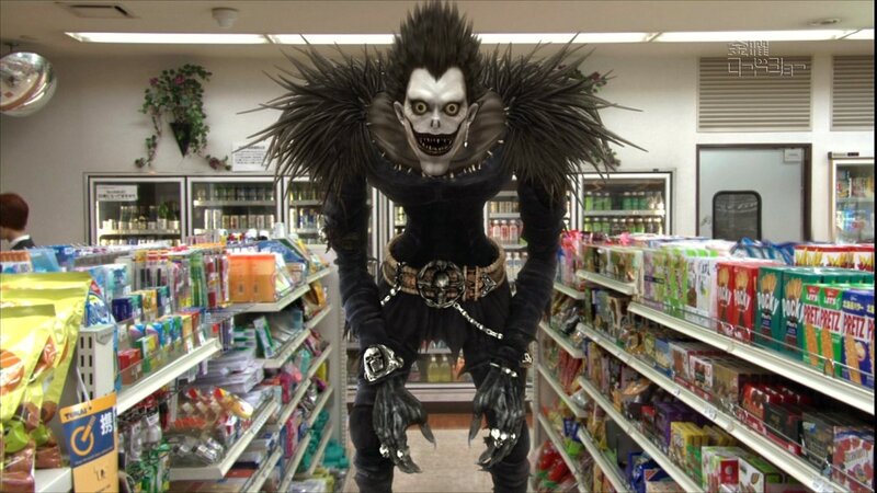 Ryuk in a convenience store