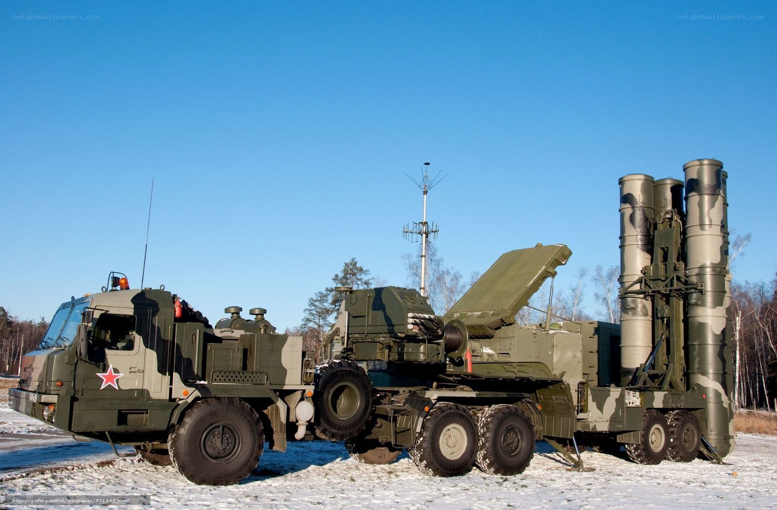 S-400 missile system in winter