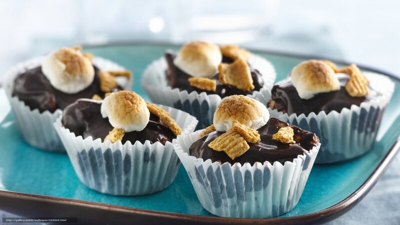 S'mores Cupcakes — Blue