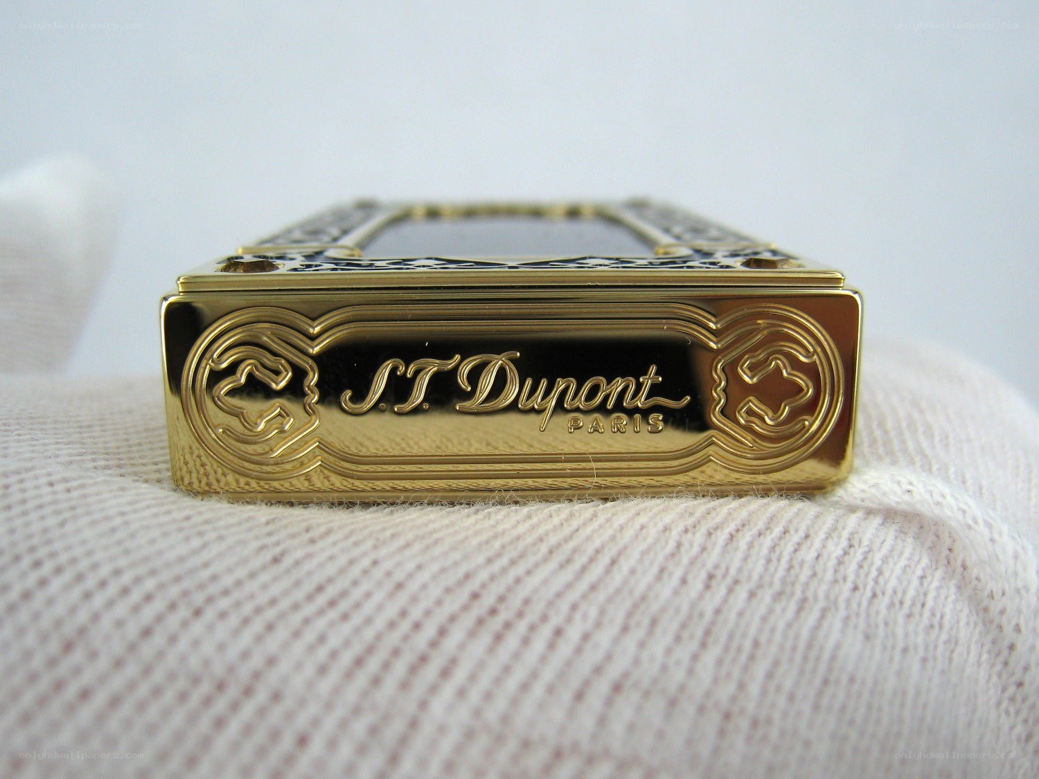 S.T. Dupont lighter