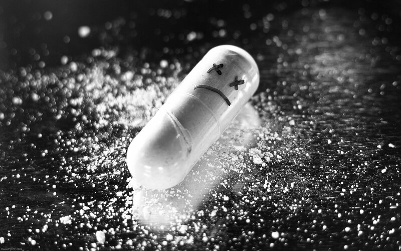 sad pill on powder