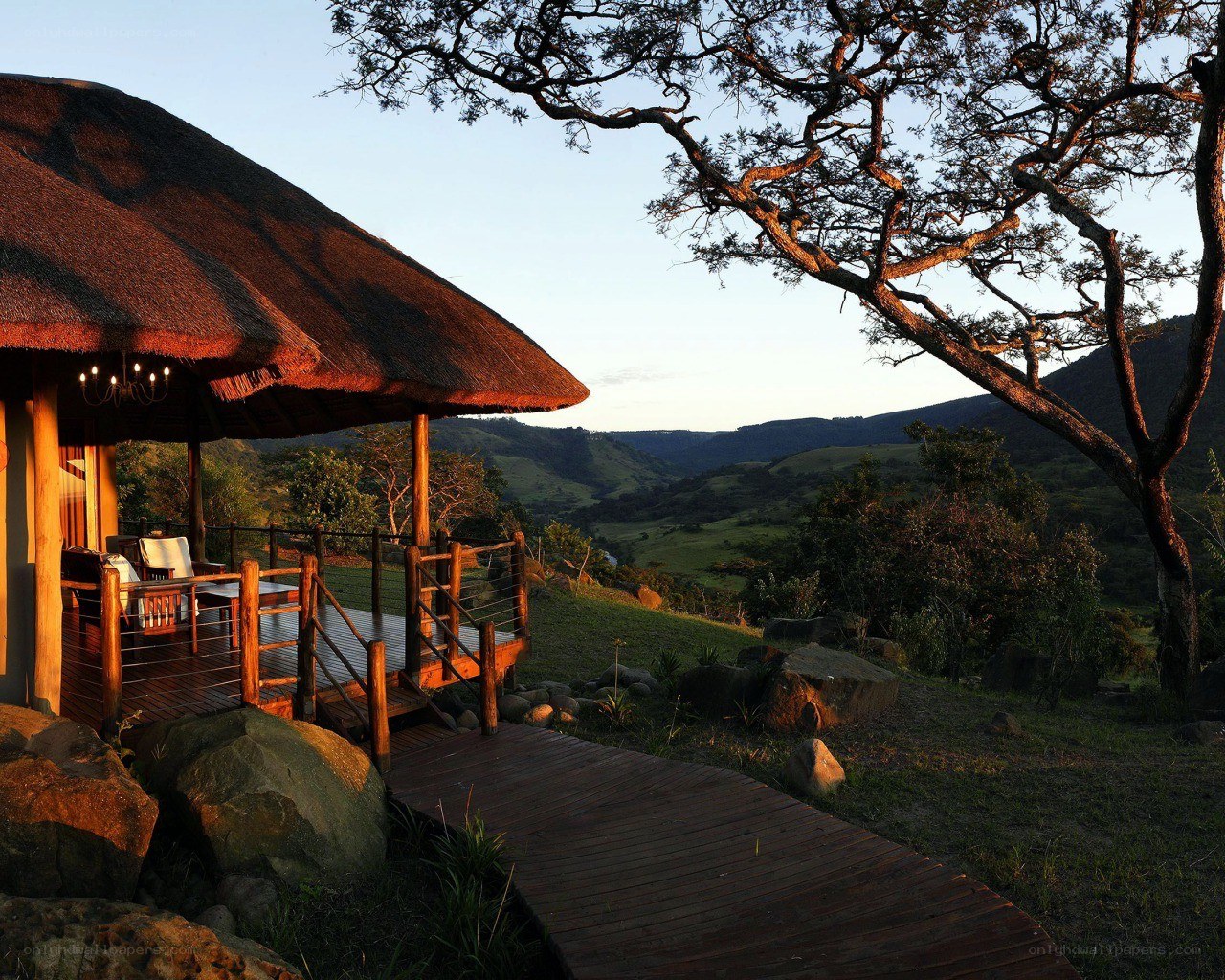 Safari lodge with valley view