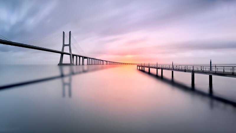 Sagres Bridge at Sunset — Pink