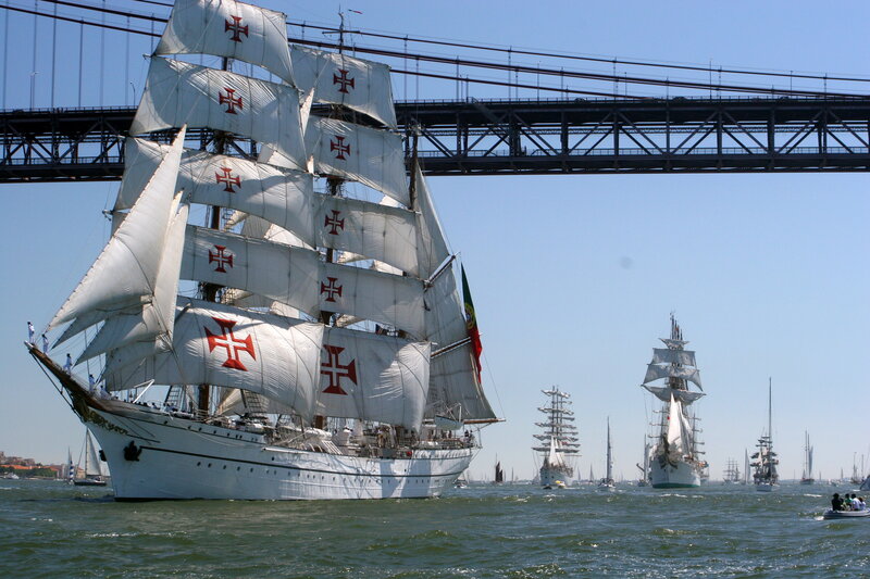 Sail Training Ship — White, Active