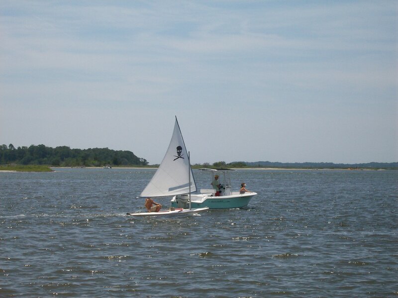 Sailboat and Motorboat — Blue