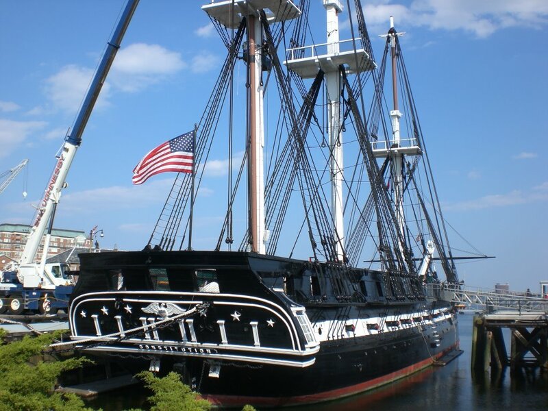 Sailboat at Dock — Black