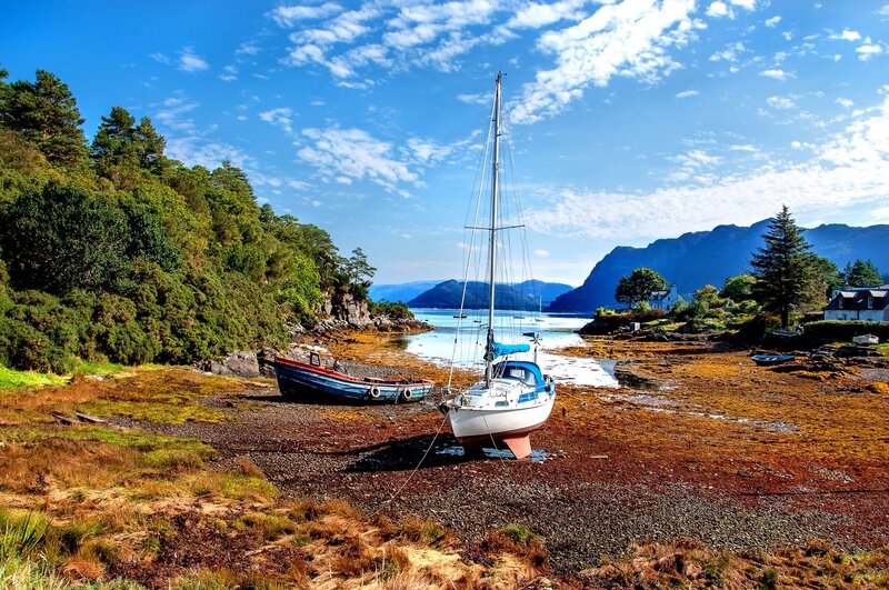 Sailboat on Tidal Flats — Blue, Serene