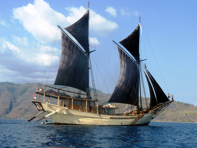 Sailboat with Black Sails — Blue
