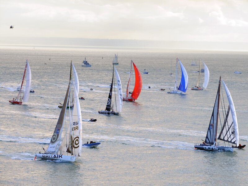 Sailboats in a Race — White, Active