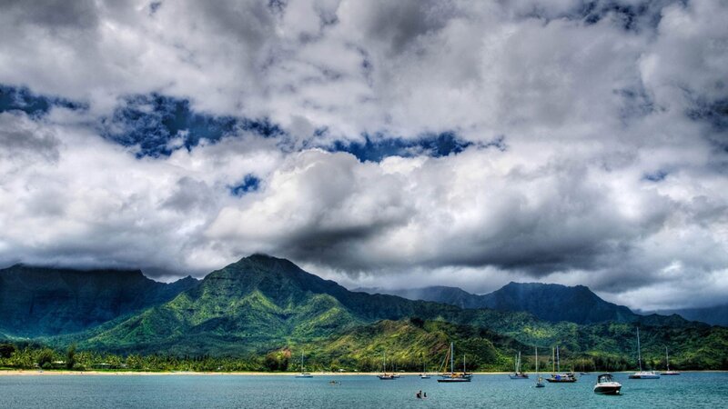Sailboats in Bay — Green, Dramatic