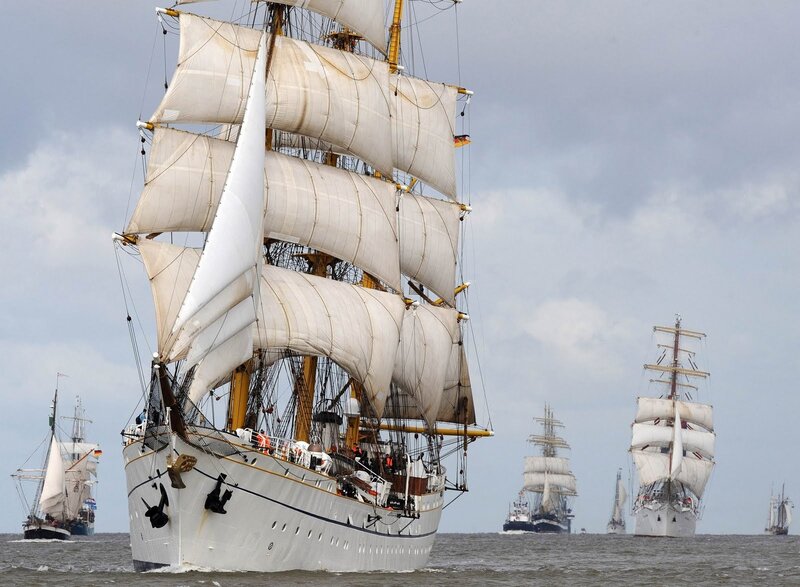 Sailboats in Formation