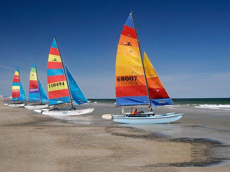 Sailboats on Beach — Blue, Calm