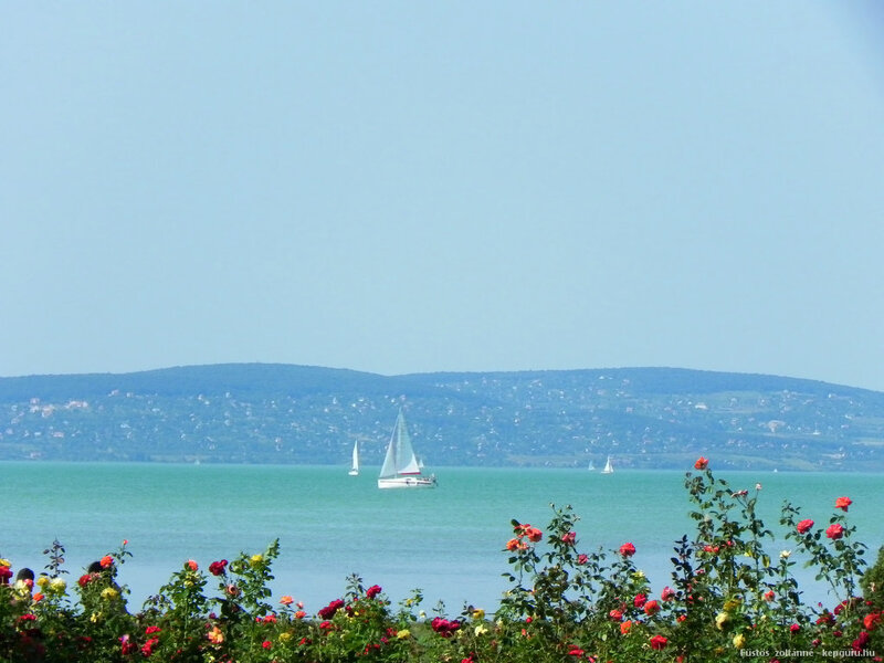 Sailboats on Lake — Blue, Serene