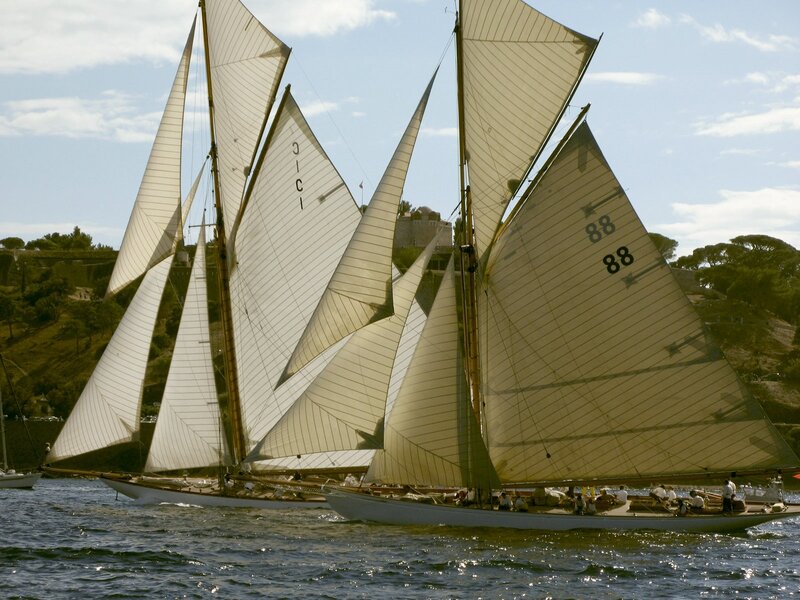 Sailboats racing on the water