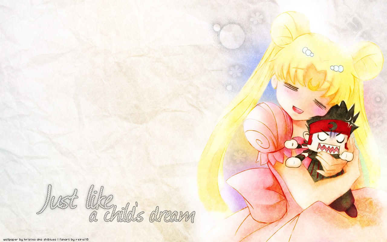 Sailor Moon holding a plush