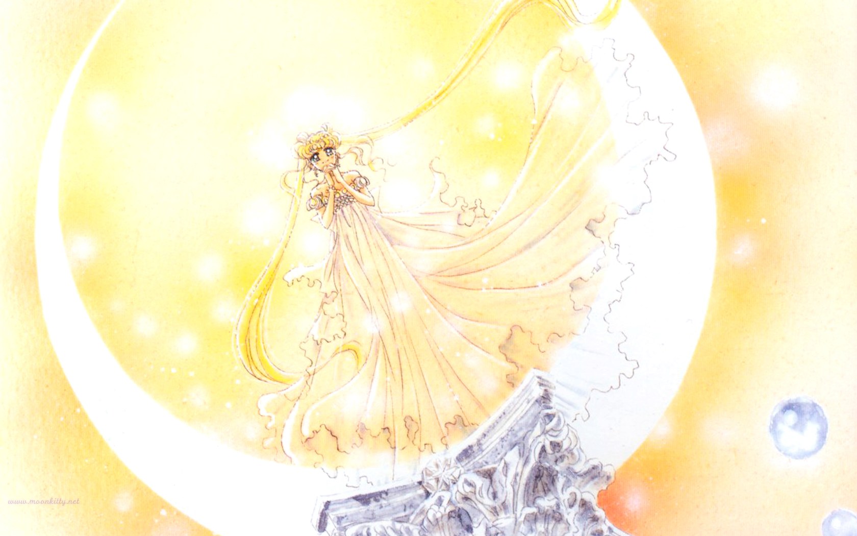 Sailor Moon in golden gown