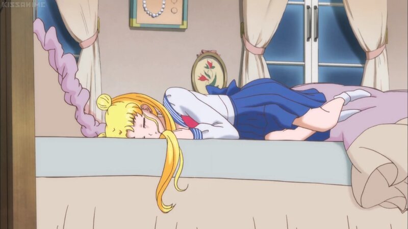 Sailor Moon Sleeping — Yellow
