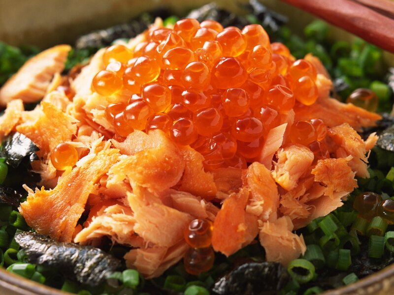 Salmon and roe bowl
