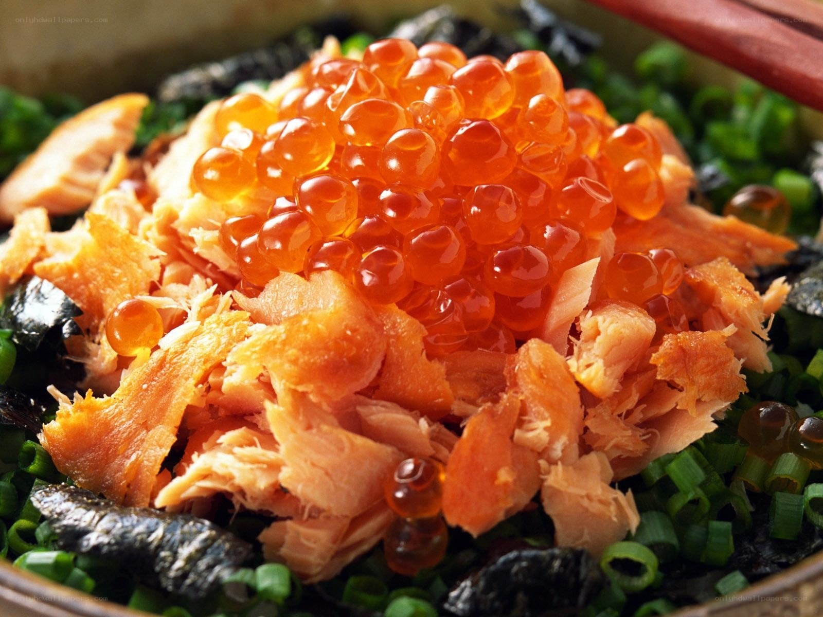 Salmon and roe bowl