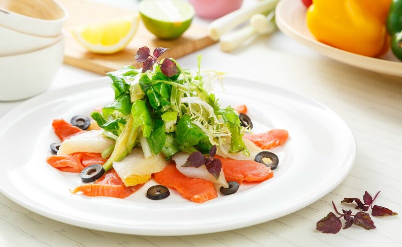 Salmon and Vegetable Salad